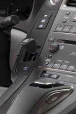 Lexus HS250h 2009 года
